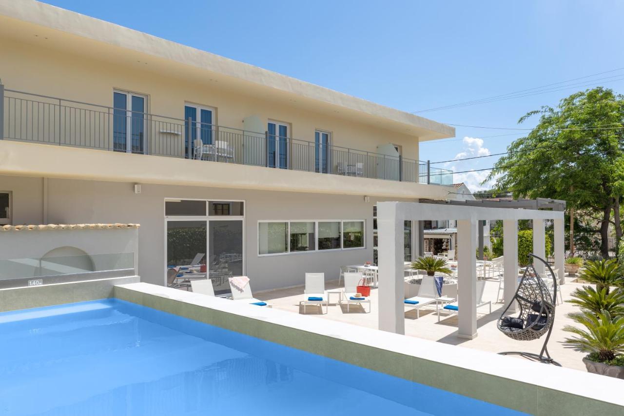 Melina Oasis Boutique Hotel Kassiopi Buitenkant foto