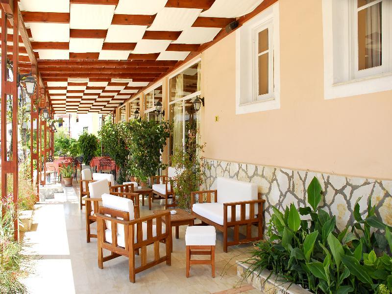Melina Oasis Boutique Hotel Kassiopi Buitenkant foto