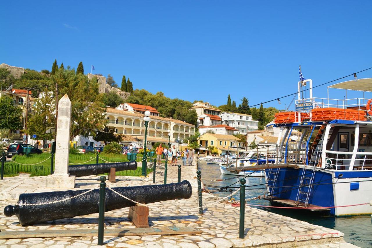 Melina Oasis Boutique Hotel Kassiopi Buitenkant foto